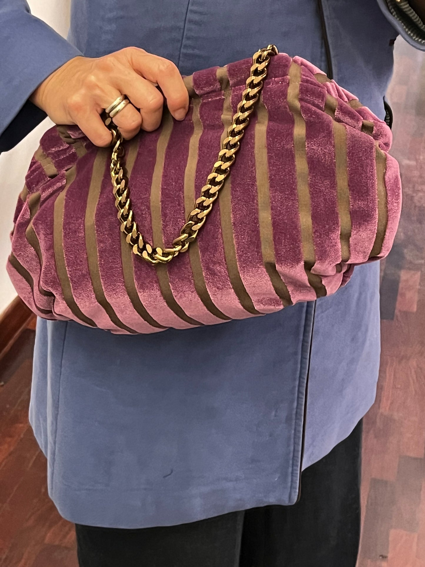 Clutch in velluto